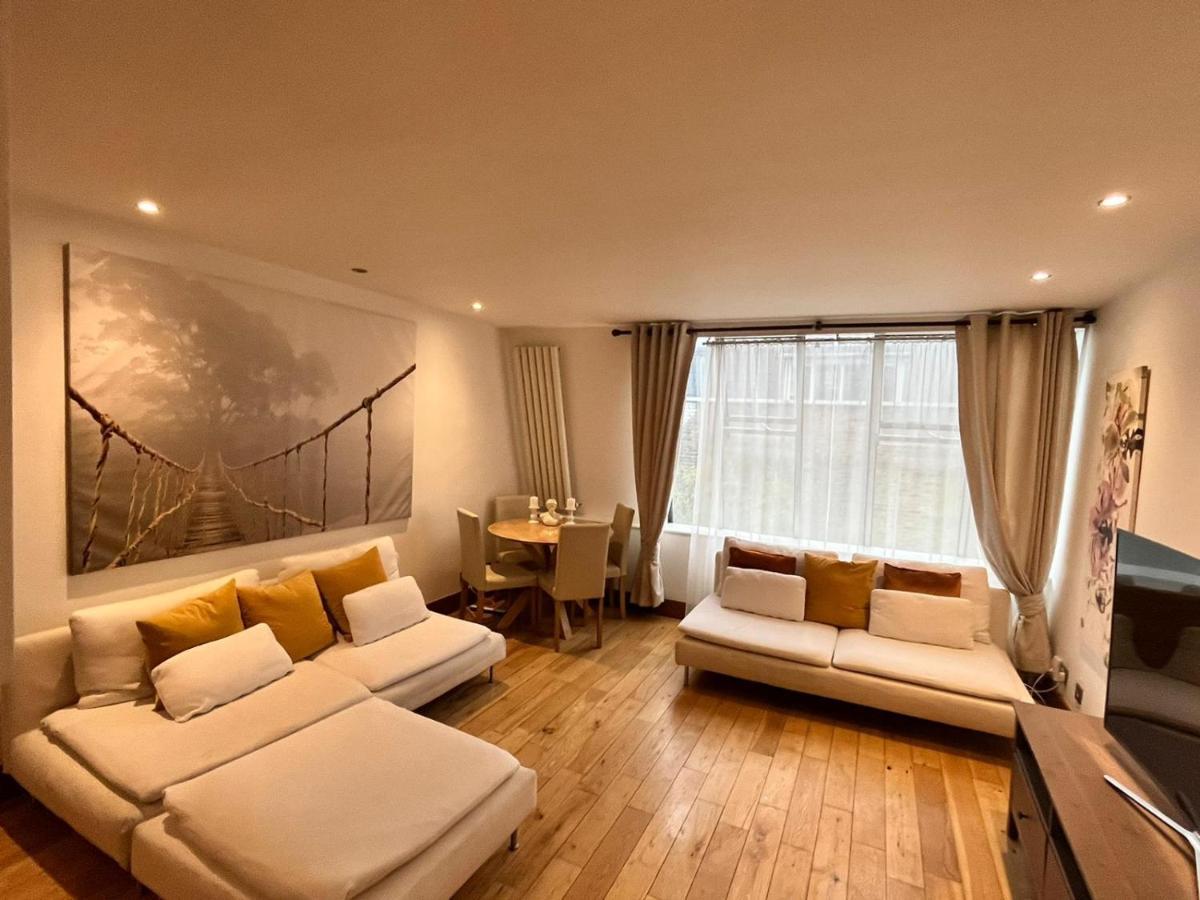 Luxury 2 Double Bedroom Flat - Kensington Londen Buitenkant foto