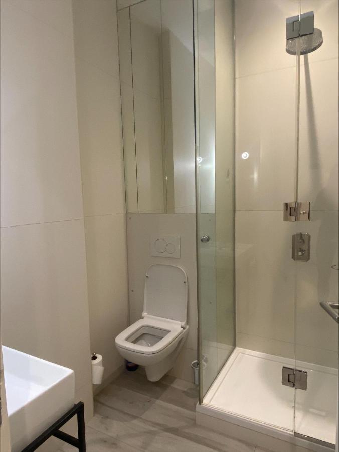 Luxury 2 Double Bedroom Flat - Kensington Londen Buitenkant foto