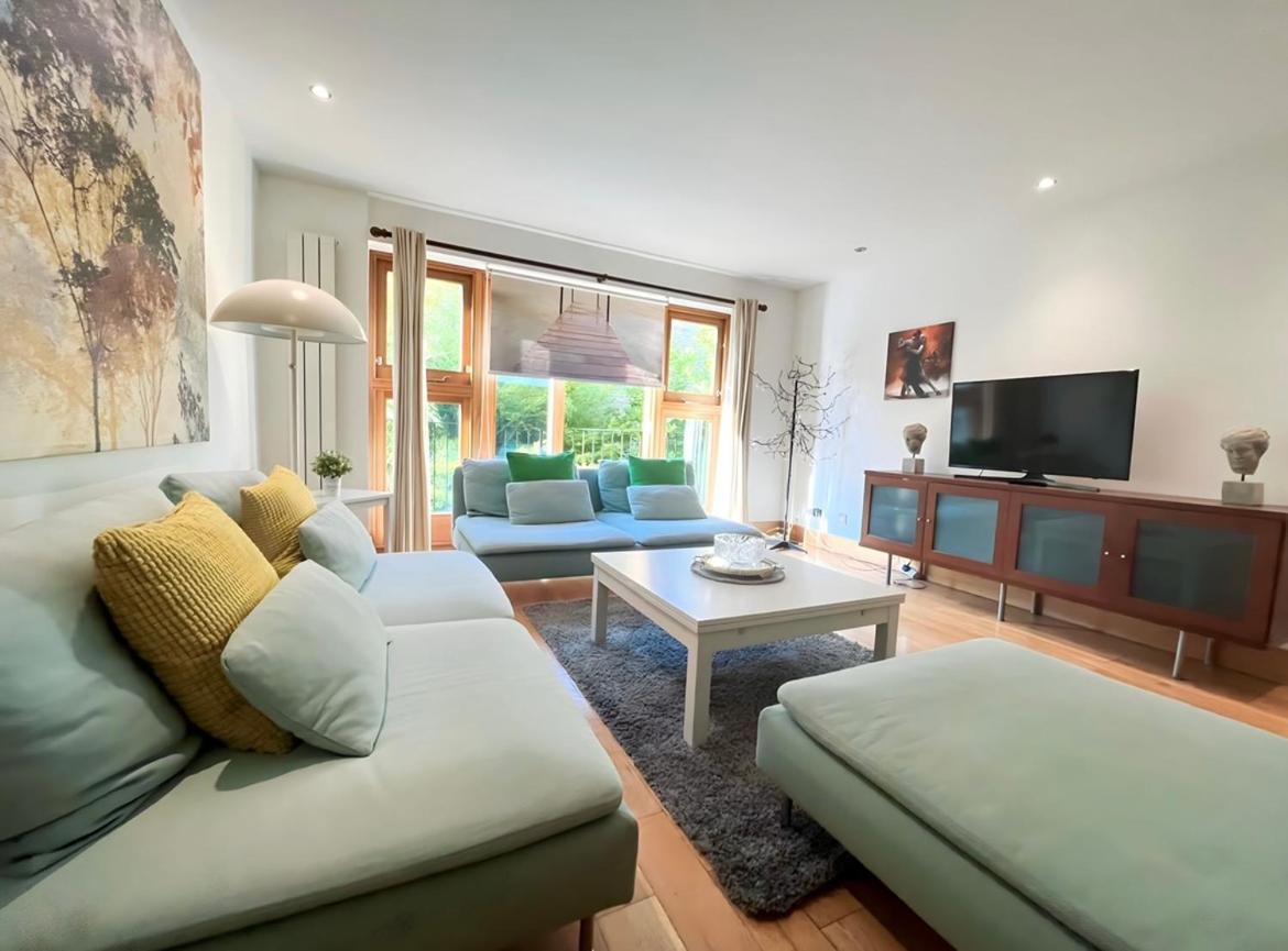 Luxury 2 Double Bedroom Flat - Kensington Londen Buitenkant foto