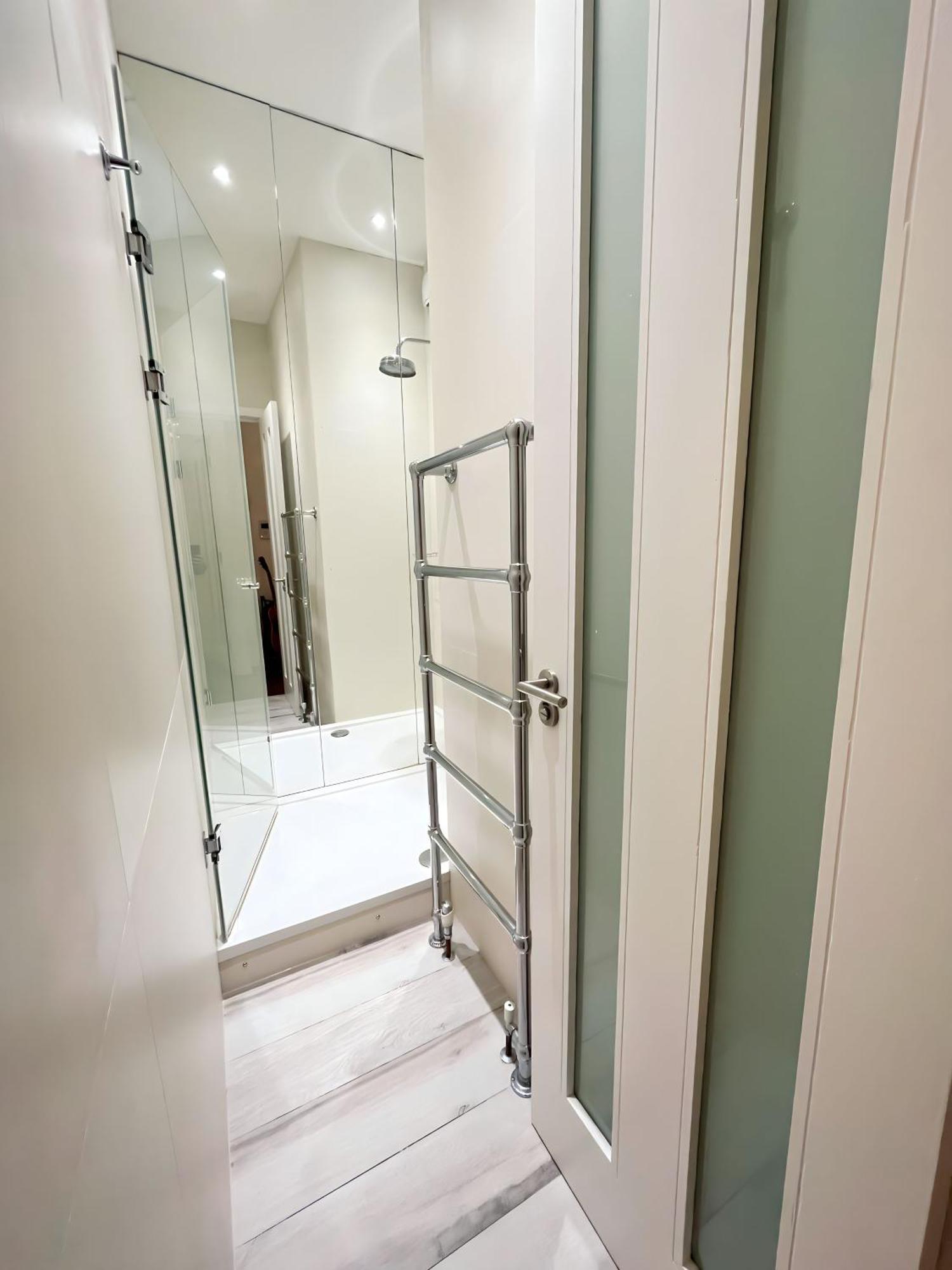 Luxury 2 Double Bedroom Flat - Kensington Londen Buitenkant foto